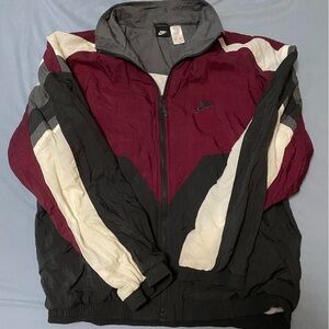 Nike Men's Black and Burgundy Windbreaker Jacket